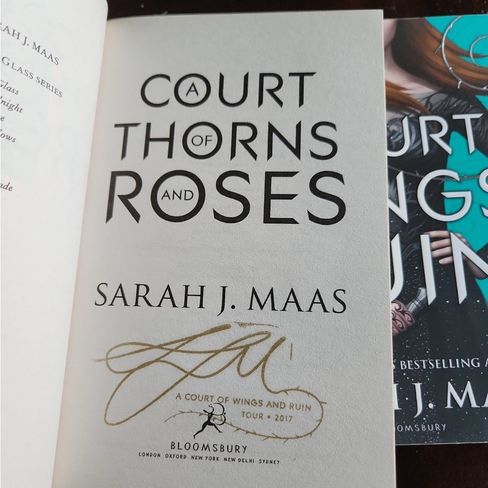 A Court of Thorns and Roses by Sarah J. Maas